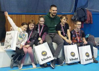 Odlični rezultati mladih plezalcev