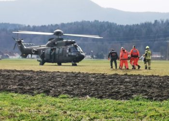 Helikoptrski prevoz ponesrečenca, Foto: PGD Oplotnica