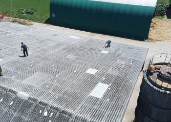 Popravljanje strehe po ujmi