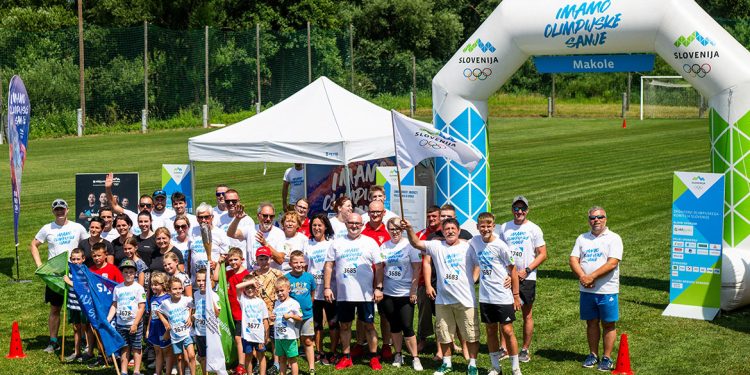 Sprejem olimpijske bakle v Makolah
