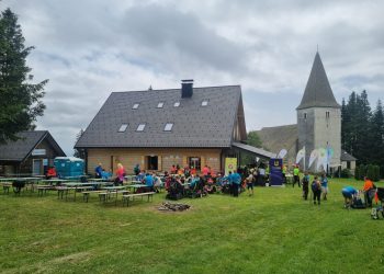 InPlaninci so se družili pri Treh kraljih