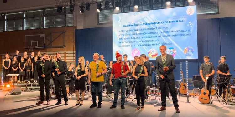Koncert orkestrov, zbora in šolskega banda Glasbene šole Slovenska Bistrica