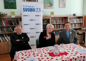 V Metulju razprava o evtanaziji