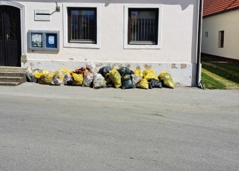 Na čistilni akciji zbranih več kot 12 ton odpadkov