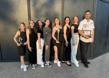 6 zlatih, 5 srebrnih in 4 bronaste iz ZDA za Twirling klub Sašo