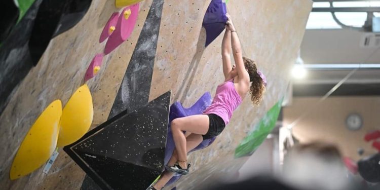 Vrhunski dosežek športnih plezalcev AK Impol na tekmi za DP v Ljubljani