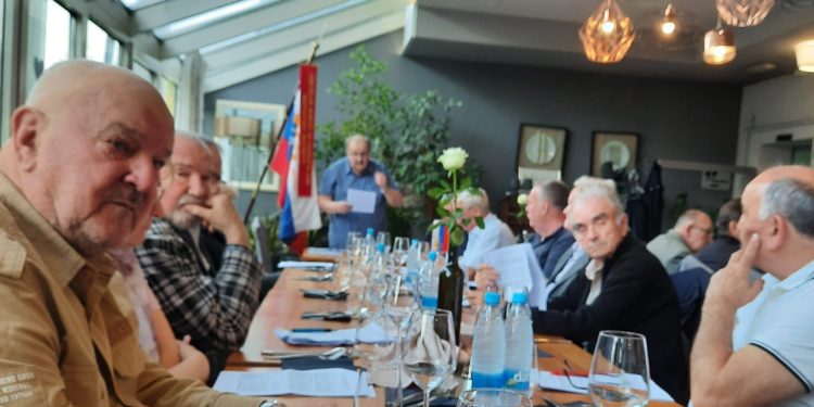Združenje borcev za vrednote NOB si bo prizadevalo za obnovo muzeja na Osankarici