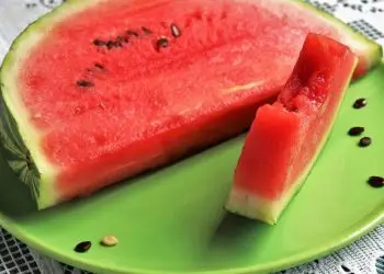 Nikar ne zavrzite lubeničinih pečk