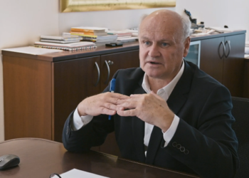 Dokumentarec Mostovi na slikah neba