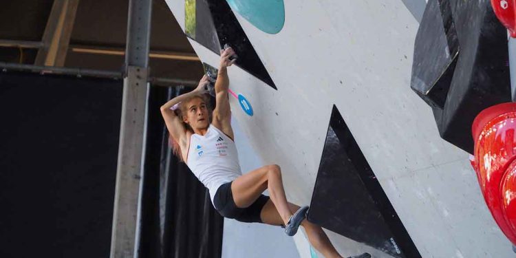 Lucija Tarkuš do 6.mesta v olimpijski  kombinaciji na EP v Švici