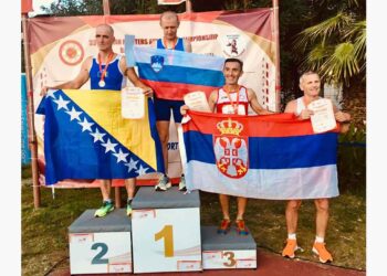 Silvo in Janko na stopničkah na Balkanskem prvenstvu