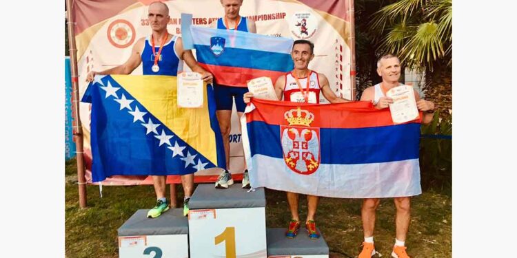 Silvo in Janko na stopničkah na Balkanskem prvenstvu