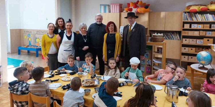 Tradicionalni slovenski zajtrk tudi za vrtčevske otroke