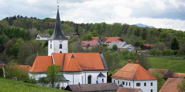 650 let cerkve sv. Filipa in Jakoba v Laporju