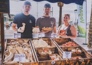 Pohorska gobarna: družina Fošt na Keblju ustvarila uspešen gobarski posel