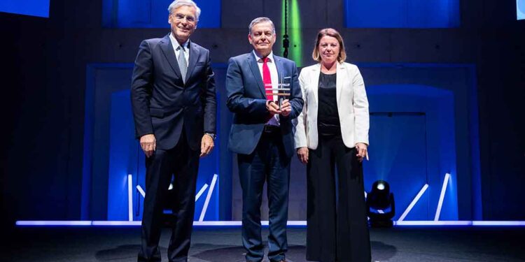 Bistričan dr. Viktor Markelj prejel nagrado za inženirsko odličnost