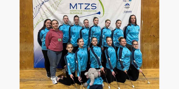 Twirling klub Sašo Slovenska Bistrica uspešno začel tekmovalno sezono v Novi Gorici