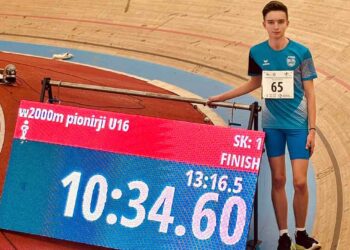 Naj dosegel nov državni rekord, štafeta zlatain David srebrn