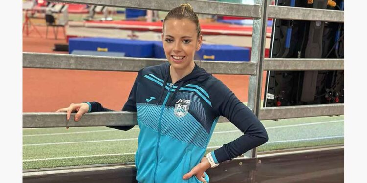 Matic Mohorko tretji, Maša Dvoršak nov osebni rekord