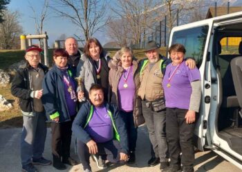 Radi tekmujejo, še rajši se družijo