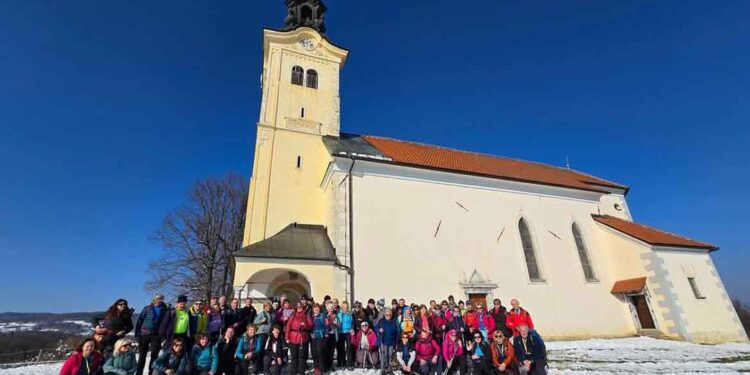 Planinsko društvo Pohorje Zg. Polskava obiskalo Podjetje Krka d.d.
