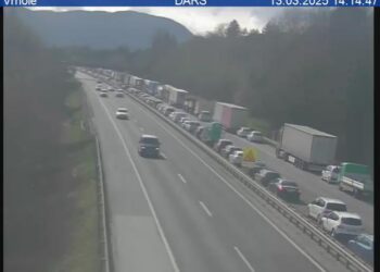 Avtocesta zaprta proti Ljubljani