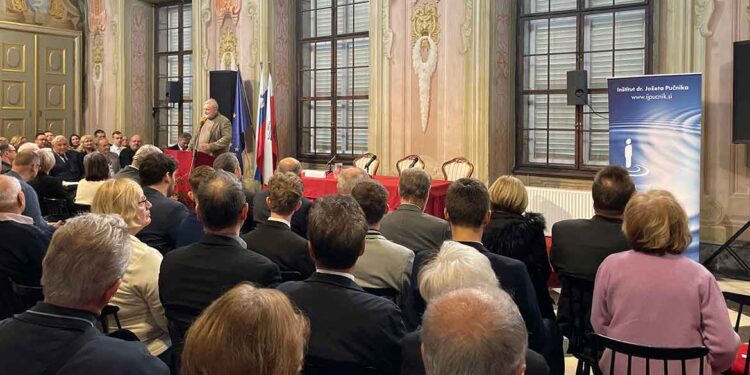 16. Pučnikov simpozij