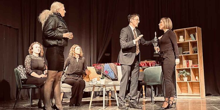 Ponovitev komedije “O mrtvih samo dobro”