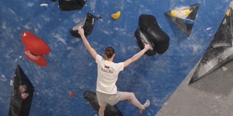 Eva Škrlec na evropskem pokalu v balvanih