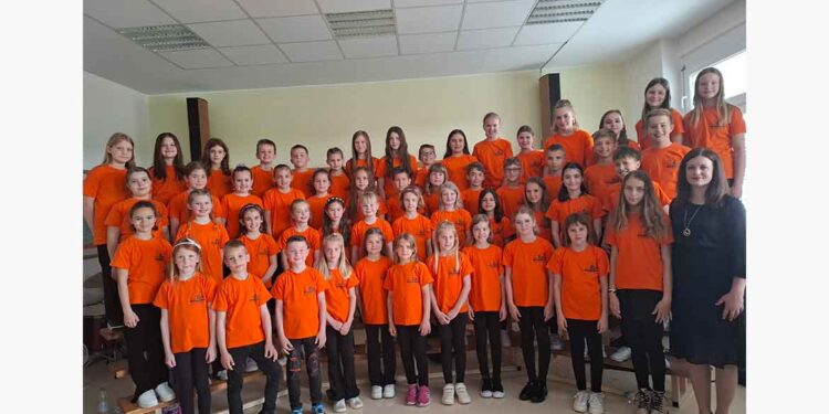 Šolski zbori na Regijskem tekmovanju otroških in mladinskih zborov