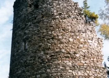 Zajčev grad nad Kebljem