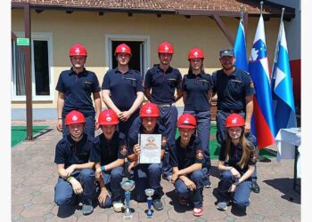 Tekmovanje gasilskih desetin za pokal »LOVRA PETOVARJA«,