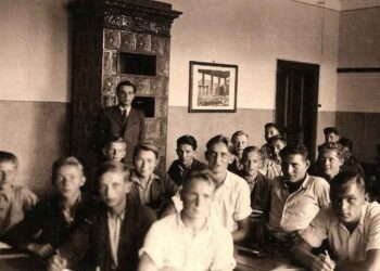 Izobraževanje in usposabljanje za potrebe podjetja Impol od sredine 20. stoletja