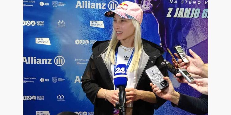 Janja Garnbret v Slovenski Bistrici začenja 24-urni plezalni maraton