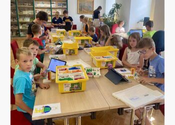 Lego robotika za mlade obiskovalce