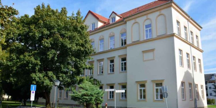 Začasno zaprtje krajevnih uradov Poljčane in Oplotnica