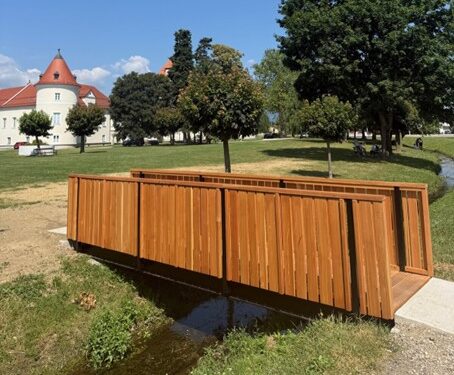 Urejena nova brv za varnejši dostop do Gradu Rače