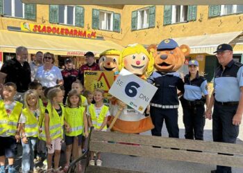 Še 365 dni: v Slovenski Bistrici z akcijo opozorili na varno pot otrok v šolo