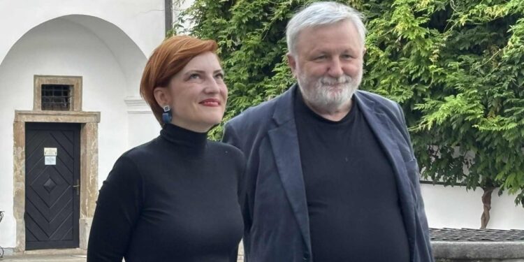 Podpisana pogodba o sofinanciranju obnove bistriškega gradu