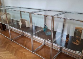 V keramiko ujete Podobe