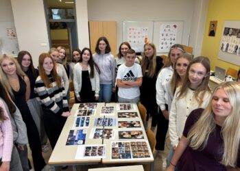 Srednja šola Slovenska Bistrica krepi digitalne veščine s projektom JR MLADI 2025–2026