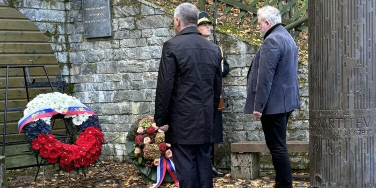 Osrednja žalna slovesnost ob dnevu spomina na mrtve