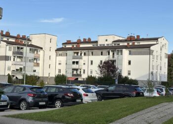 Stanovalci Prvomajske in Tomšičeve: “Mirno naselje se je spremenilo v vir hrupa, nevarnosti in strahu”