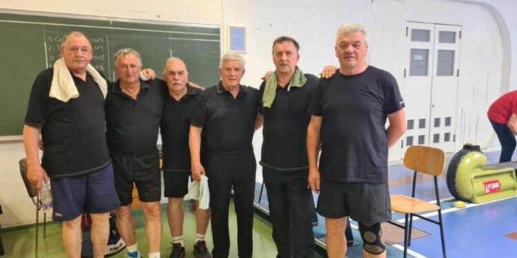 Nastop kegljaške sekcije DU Poljčane ob dnevu starejših