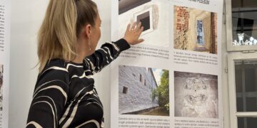 V Studenicah odprli razstavo o obnovi samostana: zidovi preteklosti kot temelj prihodnosti