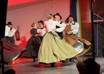 30 let ložniške folklore – večer, ki je navdušil