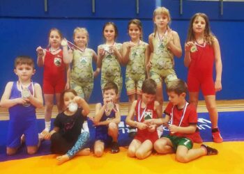 Naši najmlajši več kot odlični na turnirju Elementarne šole rokoborbe