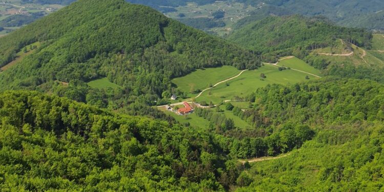 Boč skozi zgodbe, naravo in inovacije: ko se dediščina povezuje z ljudmi