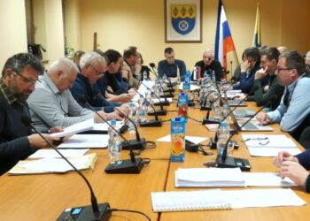 Proračun umaknjen z dnevnega reda, občinska seja v Oplotnici predčasno končana