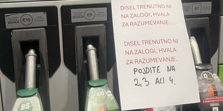 Povečano povpraševanje po gorivu, ponudniki mirijo: oskrba je zagotovljena